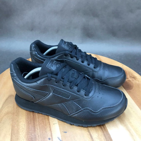 Reebok Classic Harman Running Sneakers‎ Womens Sz 7 Triple Black Leather Lace Up - Picture 1 of 7